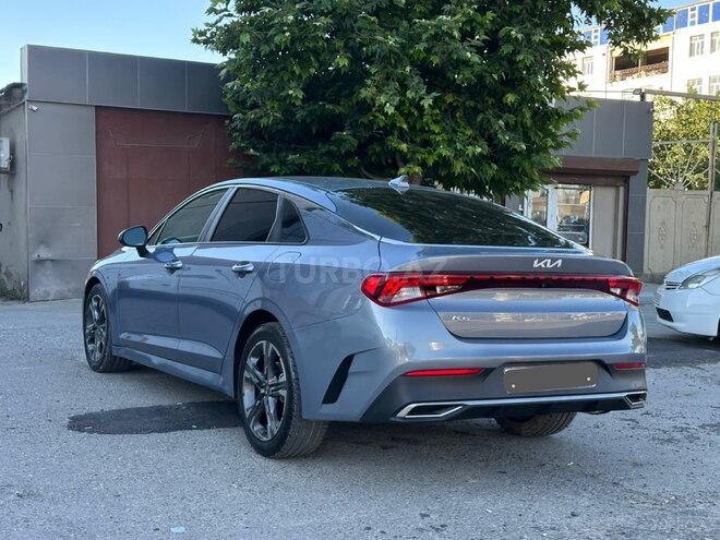 Kia K5-8