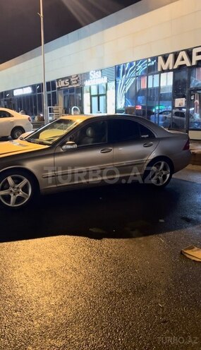 Mercedes C 240-5