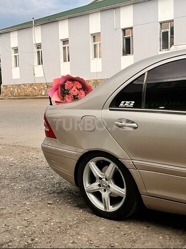 Mercedes C 240-6