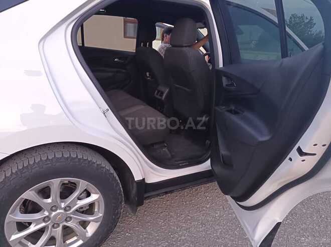 Chevrolet Equinox-9
