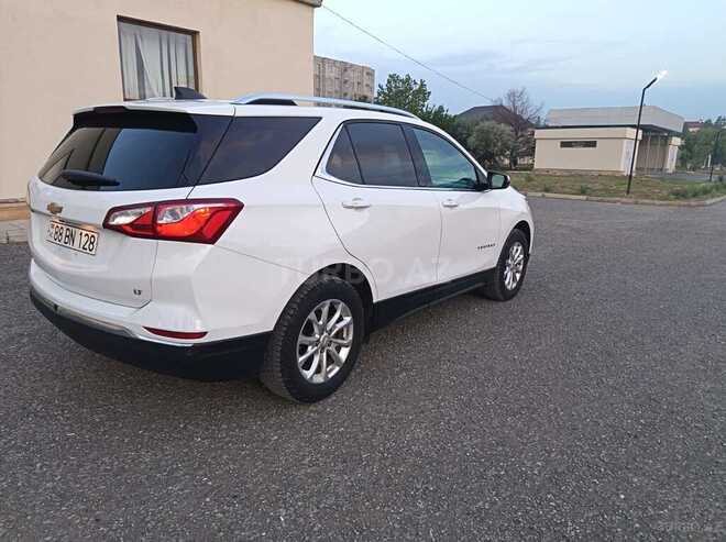 Chevrolet Equinox-7