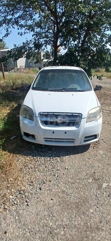 Chevrolet Aveo-1