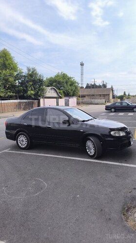Nissan Sunny-3