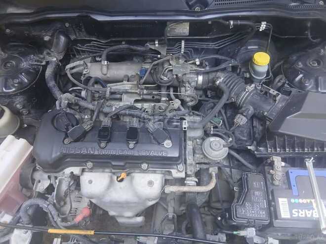 Nissan Sunny-11
