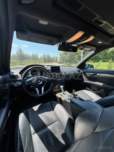 Mercedes C 230-9
