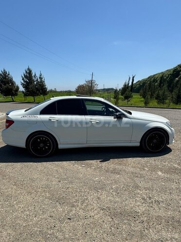 Mercedes C 230-6