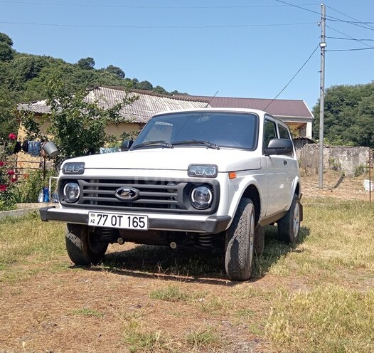 LADA (VAZ) Niva-3