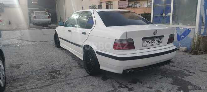 BMW 325-4
