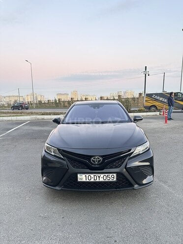 Toyota Camry-8