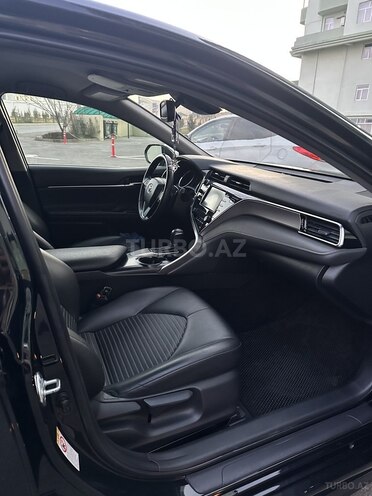 Toyota Camry-4