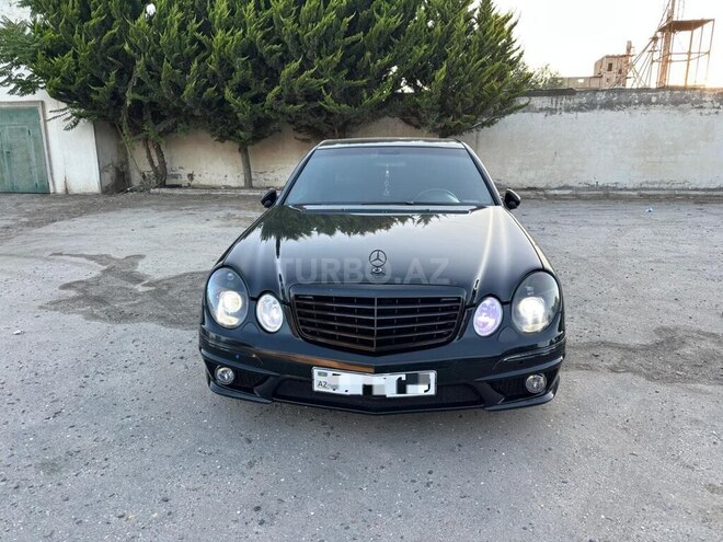 Mercedes E 320-1