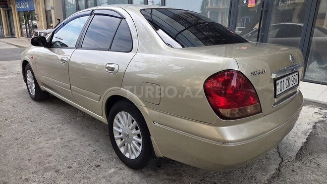 Nissan Sunny-5