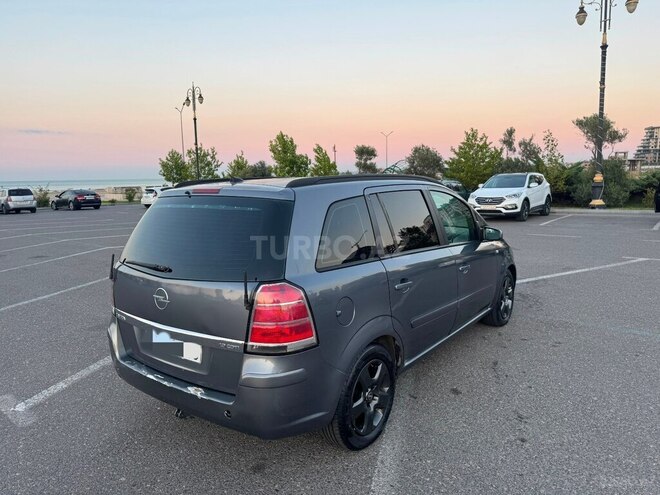 Opel Zafira-3
