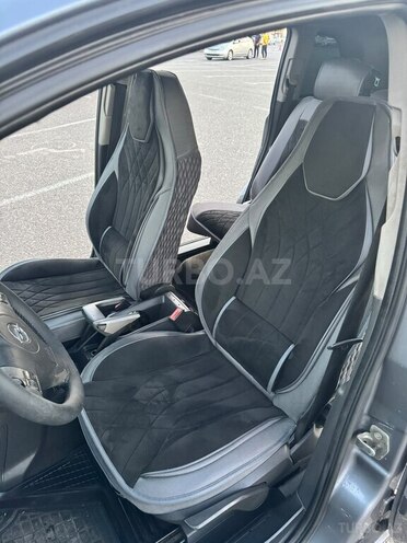 Opel Zafira-13