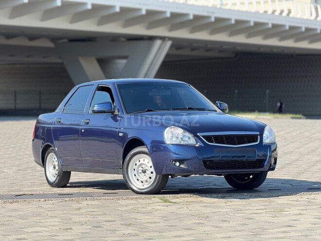 LADA (VAZ) Priora-1