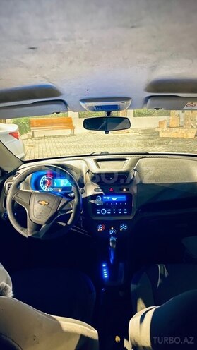 Chevrolet Cobalt-6