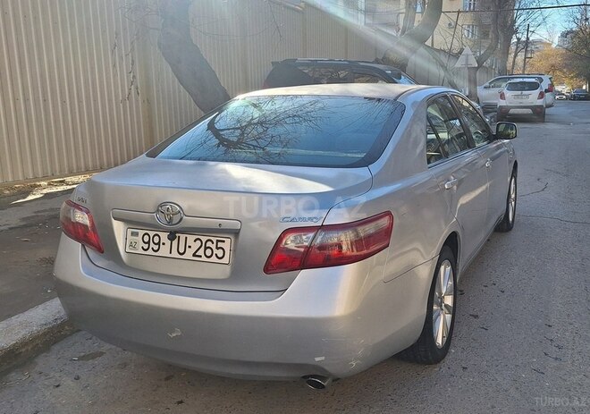 Toyota Camry-2