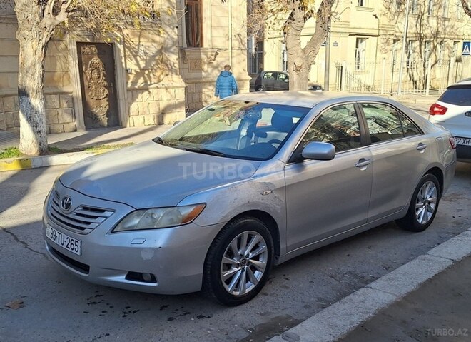 Toyota Camry-4
