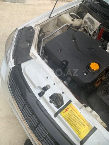 LADA (VAZ) Priora-6