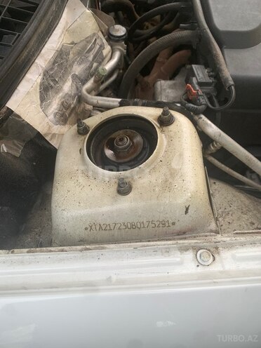 LADA (VAZ) Priora-8