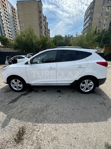 Hyundai ix35-6