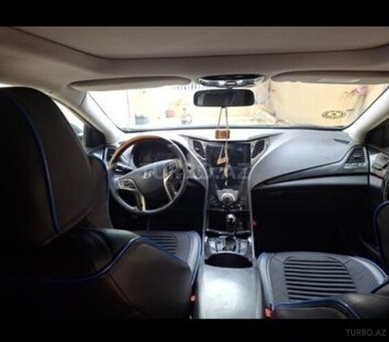Hyundai Grandeur-3