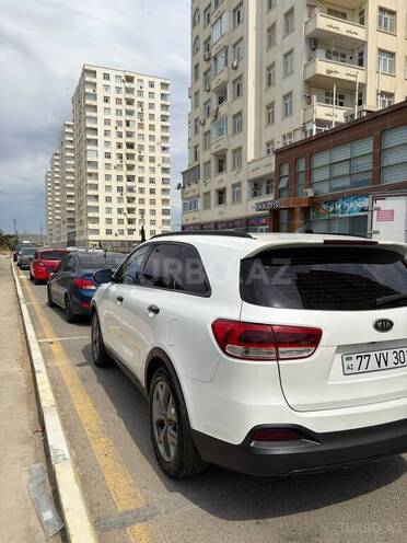 Kia Sorento-10