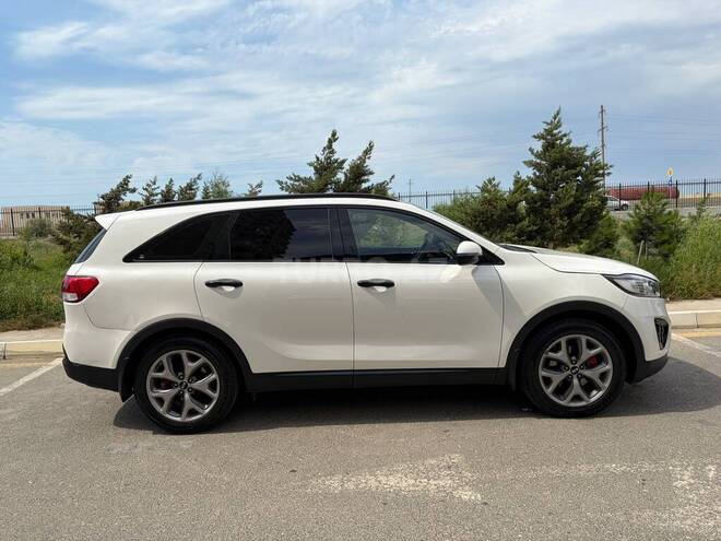 Kia Sorento-5
