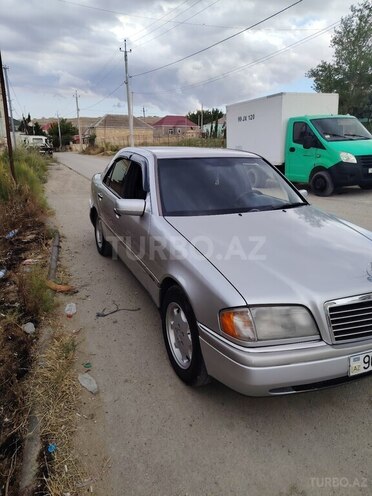 Mercedes C 250-4
