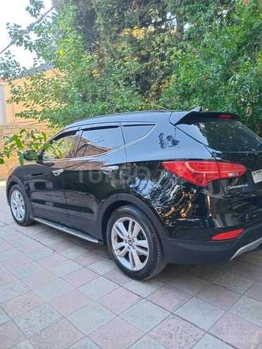 Hyundai Santa Fe-8