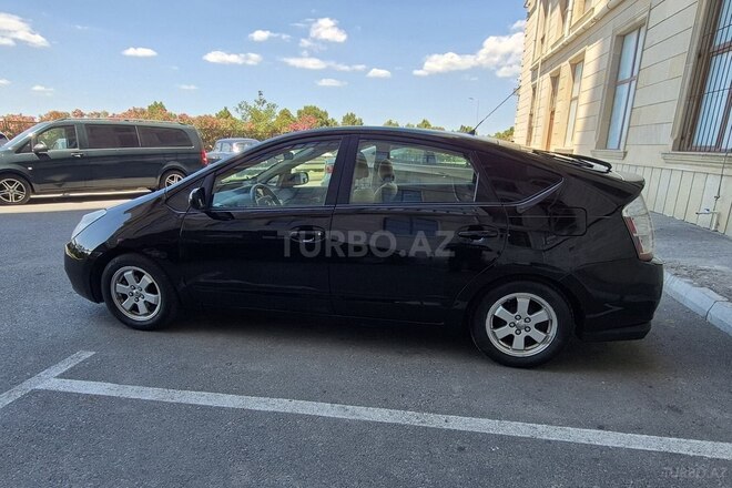 Toyota Prius-15