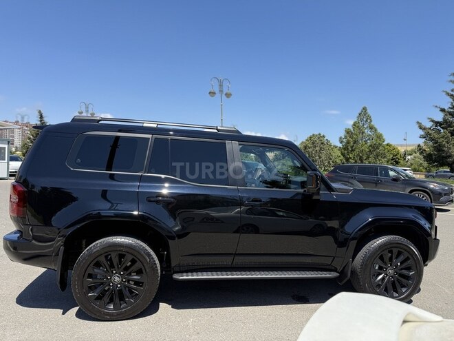 Toyota Land Cruiser Prado-7