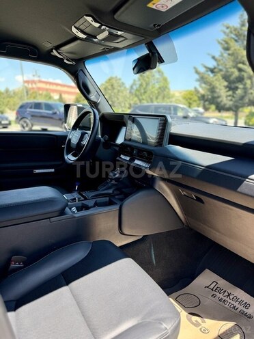 Toyota Land Cruiser Prado-14