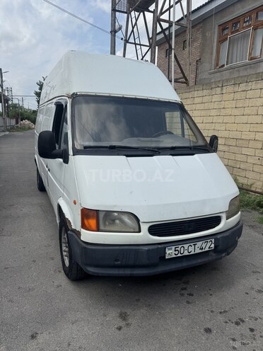 Ford Transit-1