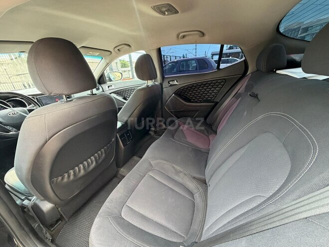 Kia Optima-10