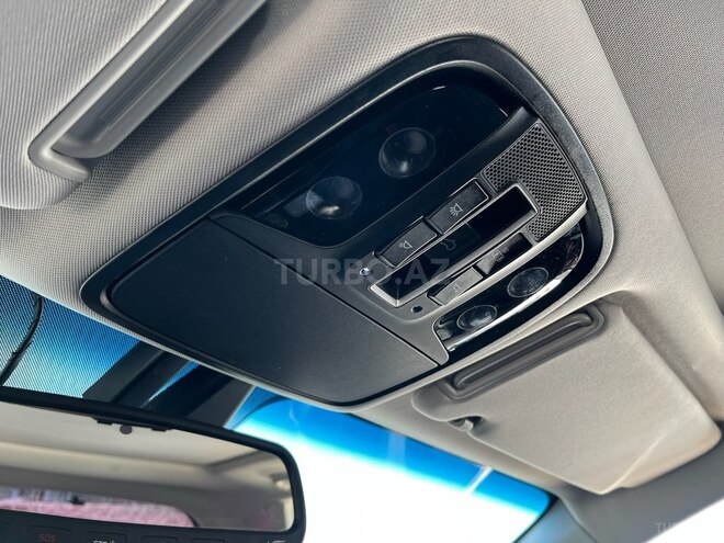 Kia Sorento-14