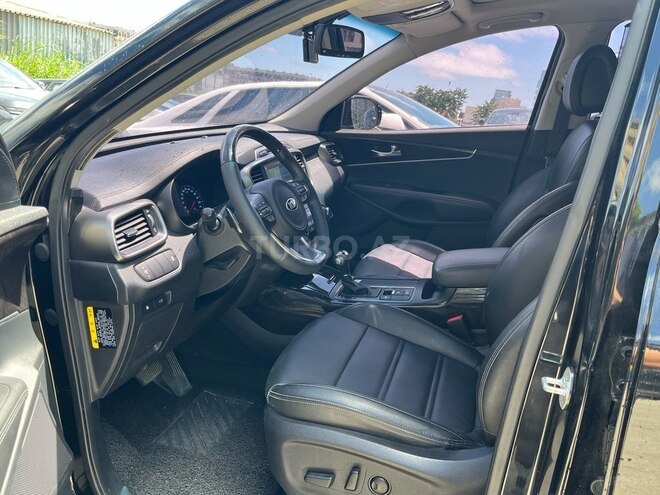 Kia Sorento-22