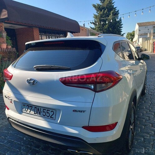 Hyundai Tucson-3