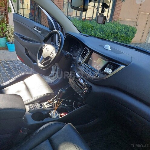 Hyundai Tucson-6