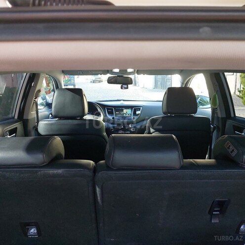 Hyundai Tucson-8
