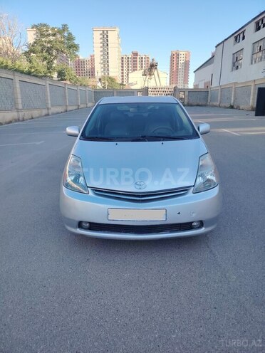 Toyota Prius-9