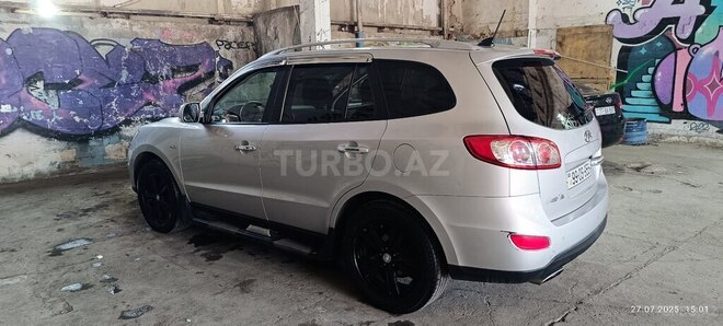 Hyundai Santa Fe-7
