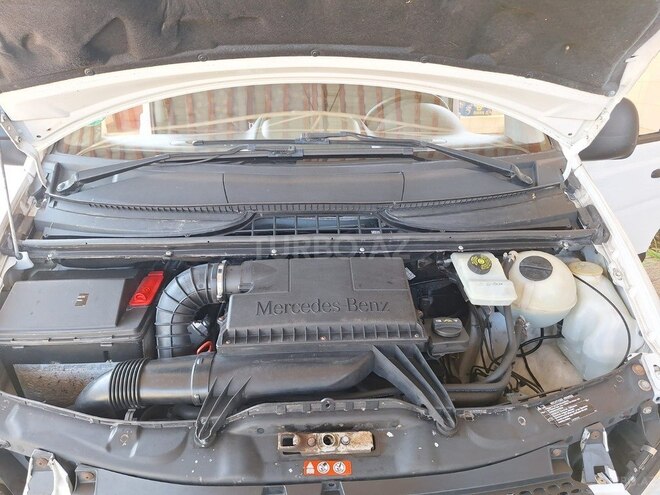 Mercedes Vito 111 CDI-10