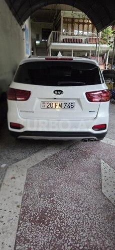 Kia Sorento-2