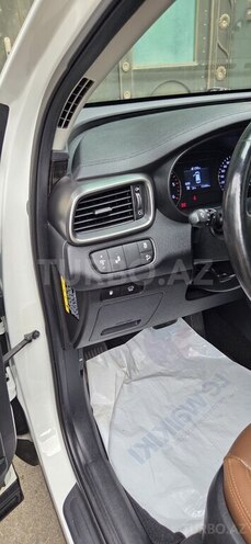Kia Sorento-5
