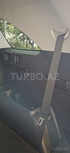 Kia Sorento-13