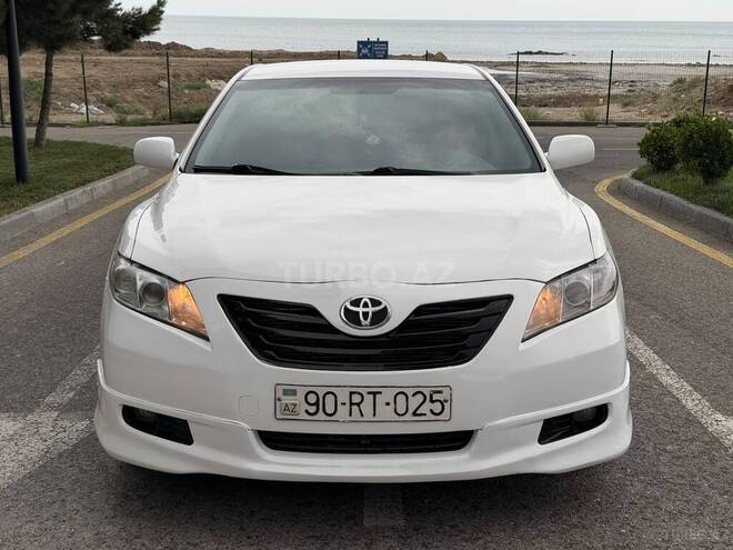 Toyota Camry-1