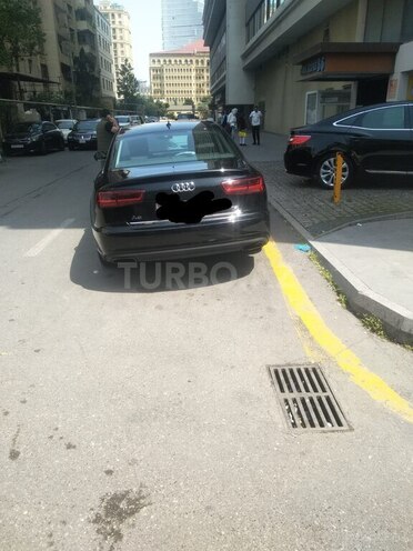Audi A6-2