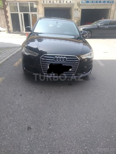 Audi A6-1