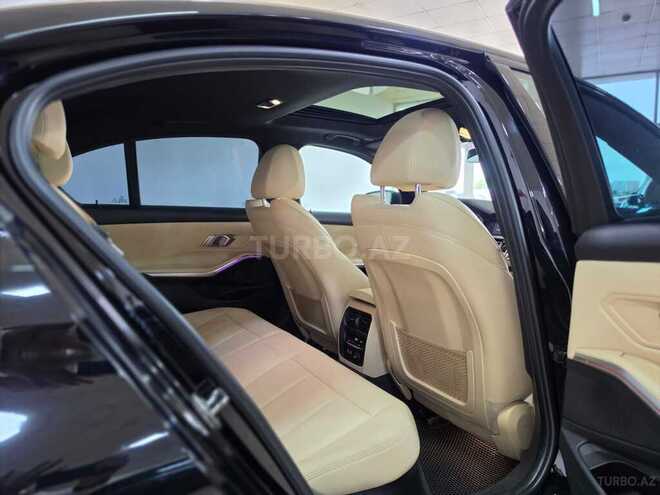 BMW 330-17
